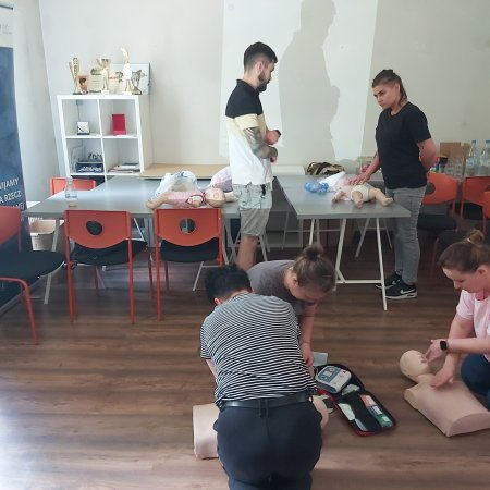 Pierwsza pomoc najmłodszym w praktyce