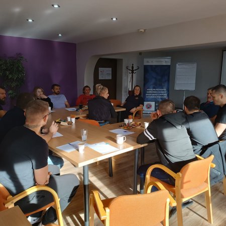 Szkolenia stacjonarne i wyjazdowe