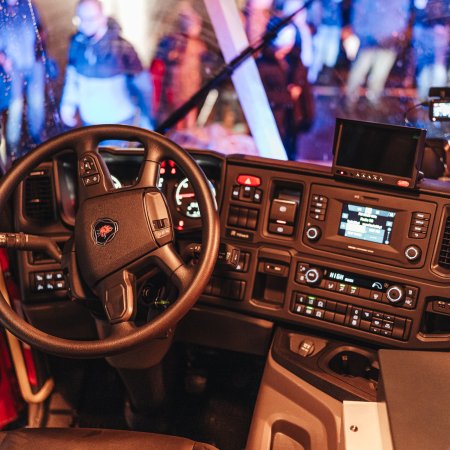 Przywitanie nowego wozu strażackiego OSP Książenice