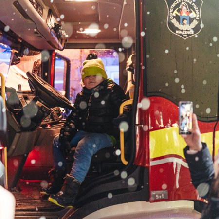 Przywitanie nowego wozu strażackiego OSP Książenice