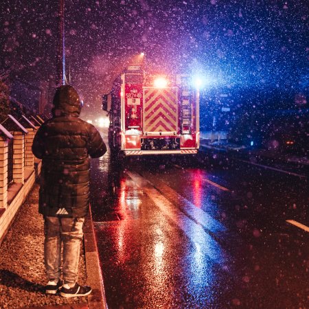 Przywitanie nowego wozu strażackiego OSP Książenice