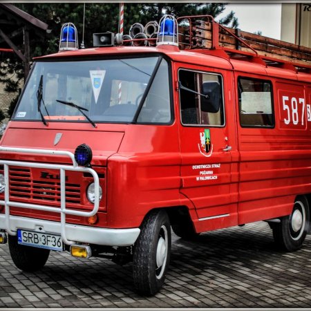 Samochód ratowniczo-gaśniczy 587[S]52 GLM 8 Żuk A-15 z motopompą PO3
