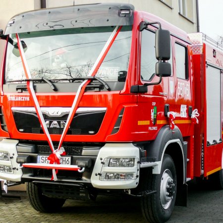 Uroczystość przekazania i poświęcenia nowego wozu strażackiego - 10 grudnia 2016
