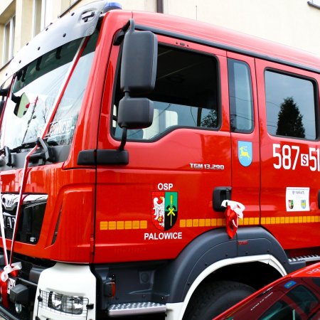 Uroczystość przekazania i poświęcenia nowego wozu strażackiego - 10 grudnia 2016
